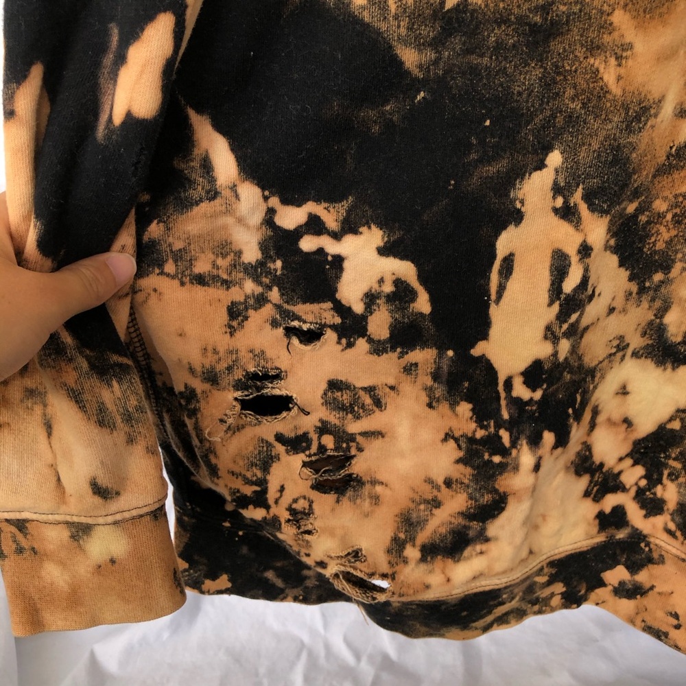 Kendall & Kyle Custom Reverse Tie Dye Sweatshirt - image 7